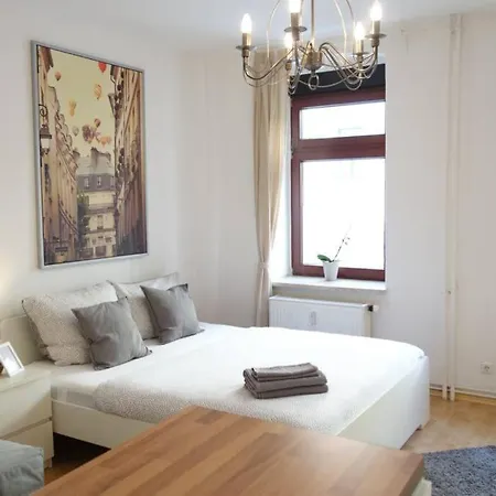 Neustadt - Ruhige Whg Im Szeneviertel 公寓 *